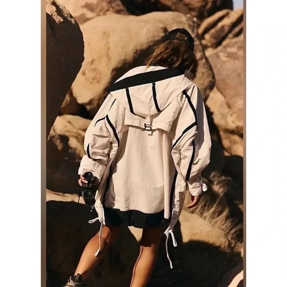 Free People‎ Movement Peace Out Backpack Parachute Parka Size XS/S White